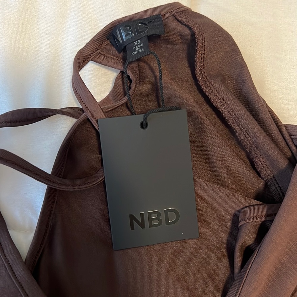 NWT! Alora Midi Dress in Dark Brown by NBD - Picture 4 of 6